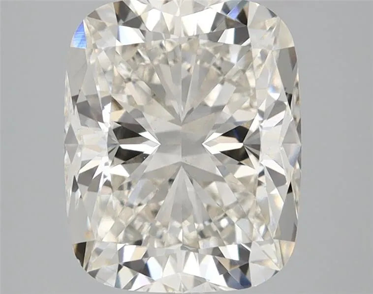 3.07ct Cushion brilliant Lab Grown Diamond (Colour G, Clarity VS1, IGI Certified)