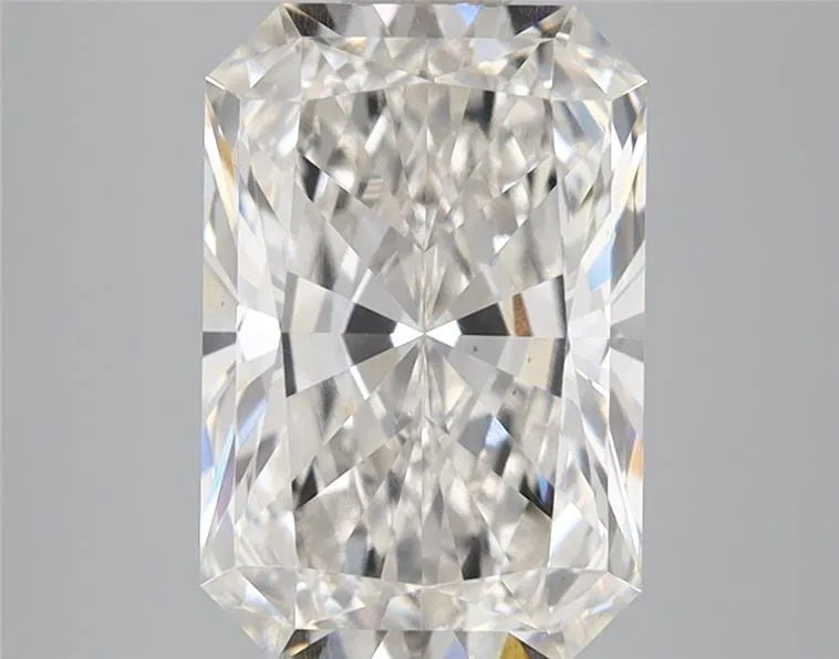 3.07ct Radiant Lab Grown Diamond (Colour G, Clarity VS1, IGI Certified)
