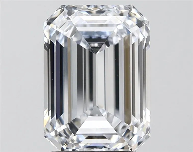 3.10ct Emerald Lab Grown Diamond (Colour E, Clarity VVS1, IGI Certified)