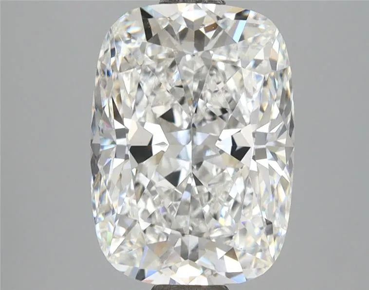 3.13ct Cushion modified Lab Grown Diamond (Colour E, Clarity VS1, IGI Certified)