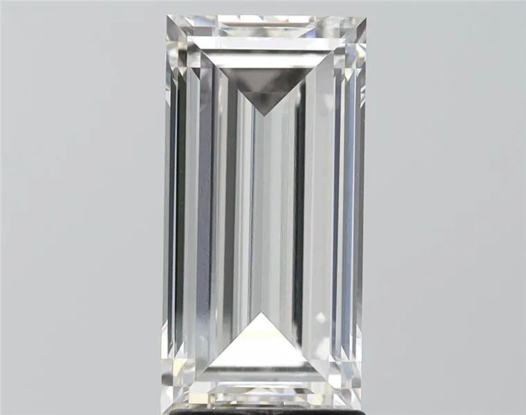 3.18ct Baguette Lab Grown Diamond (Colour G, Clarity VVS2, IGI Certified)