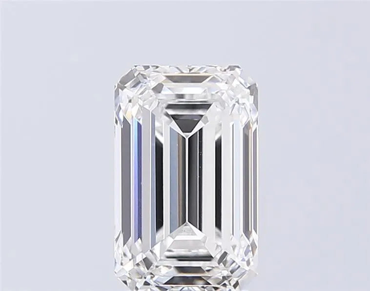 3.22ct Emerald Lab Grown Diamond (Colour D, Clarity VVS2, IGI Certified)
