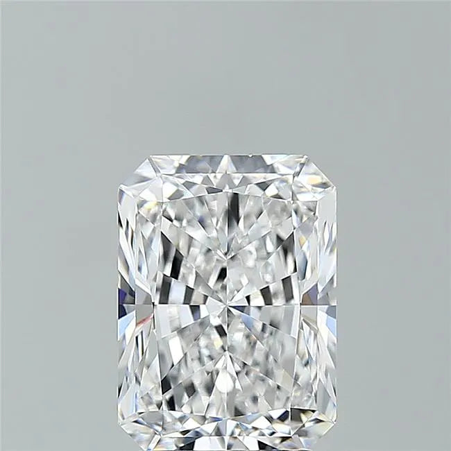 3.31ct Radiant Lab Grown Diamond (Colour D, Clarity VVS1, IGI Certified)