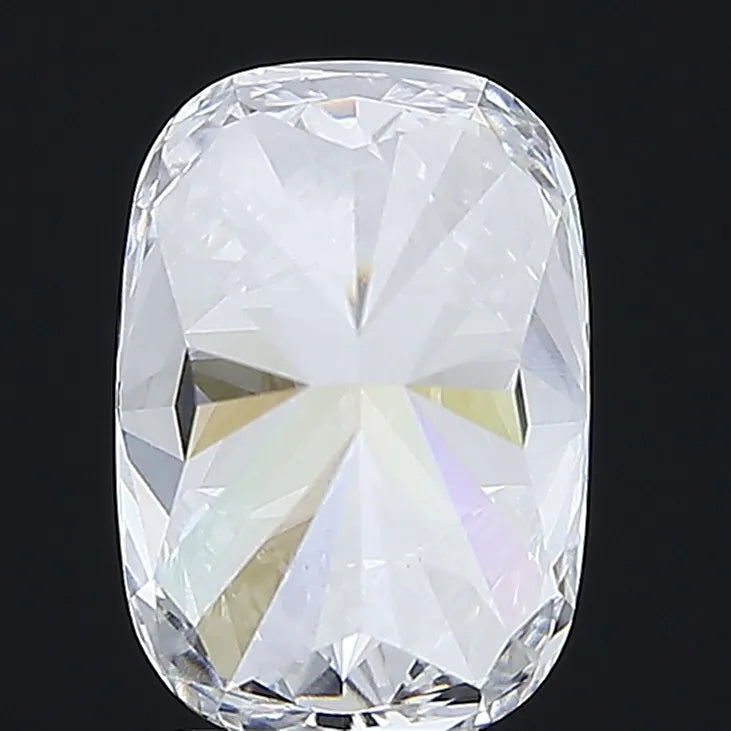 3.42ct Cushion modified Lab Grown Diamond (Colour D, Clarity VVS2, IGI Certified)