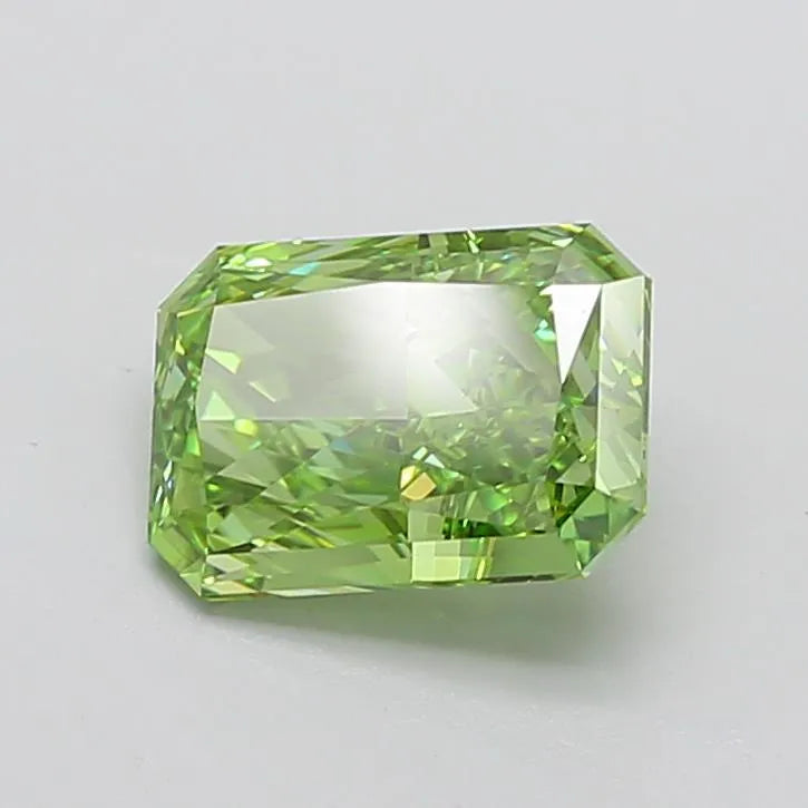 3.44ct Radiant Lab Grown Diamond (Colour Fancy Vivid Green, Clarity VVS2, IGI Certified)
