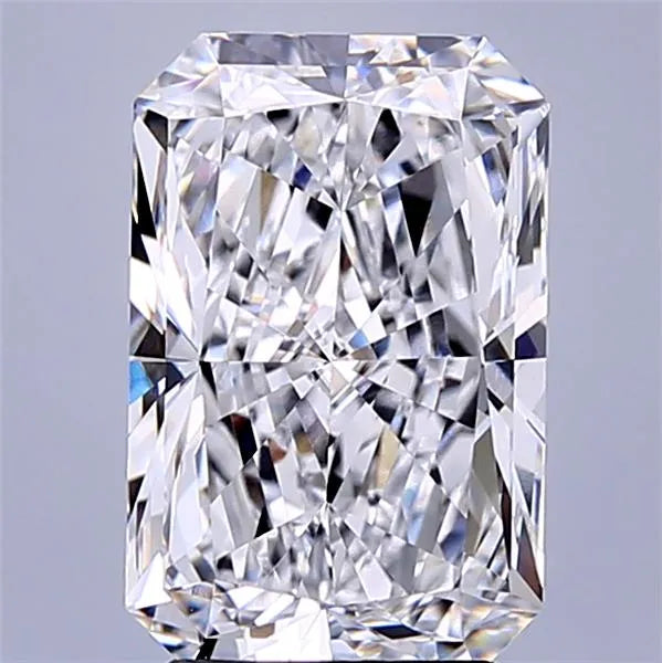 3.50ct Radiant Lab Grown Diamond (Colour D, Clarity VVS2, IGI Certified)
