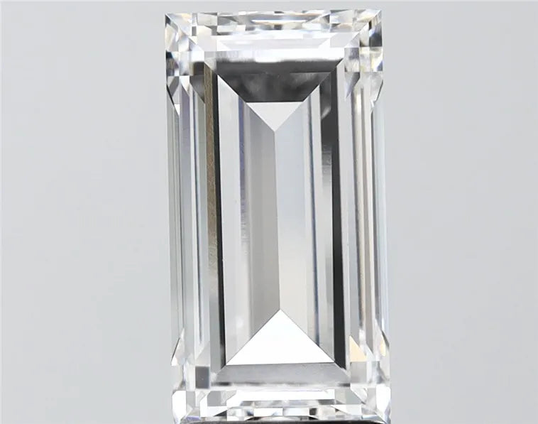 3.56ct Baguette Lab Grown Diamond (Colour E, Clarity VVS1, IGI Certified)