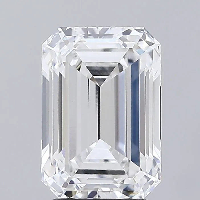 3.57ct Emerald Lab Grown Diamond (Colour E, Clarity VVS2, IGI Certified)