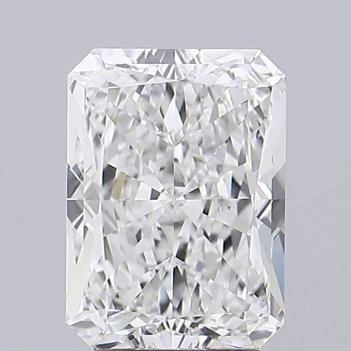3.64ct Radiant Lab Grown Diamond (Colour E, Clarity VVS1, IGI Certified)