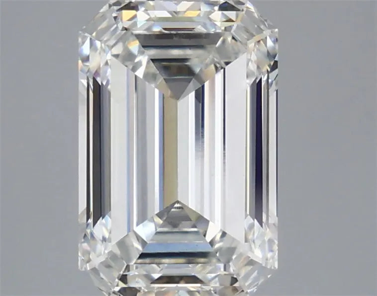 3.95ct Emerald Lab Grown Diamond (Colour G, Clarity VS1, IGI Certified)
