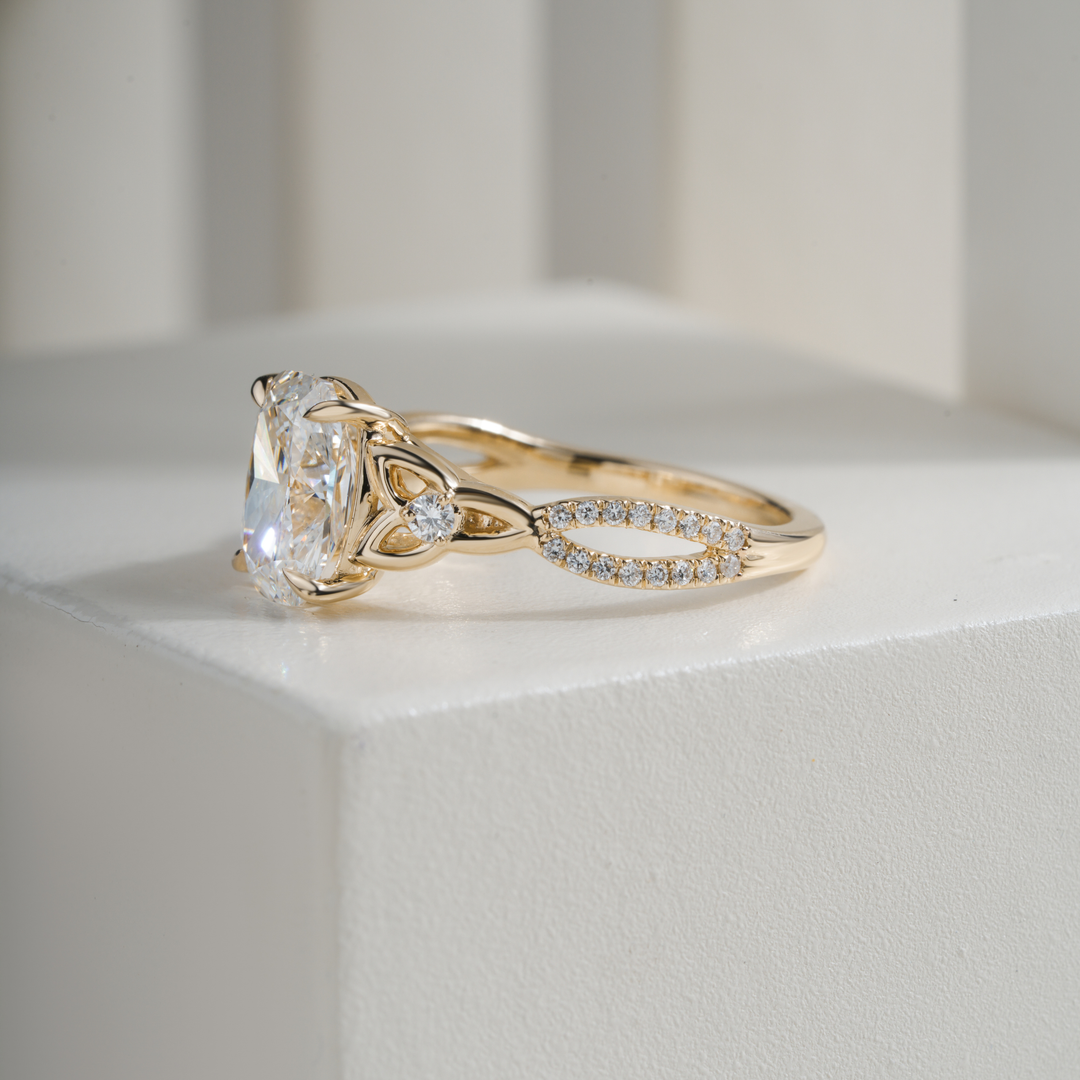 Cushion 2.09CT E VVS2 Ashton Celtic Love Knot Ring