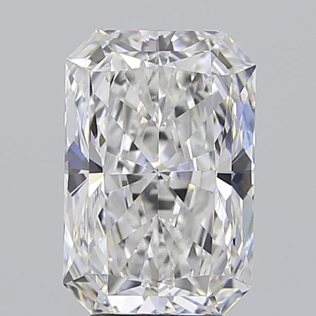 4.00ct Radiant Lab Grown Diamond (Colour E, Clarity VVS2, IGI Certified)