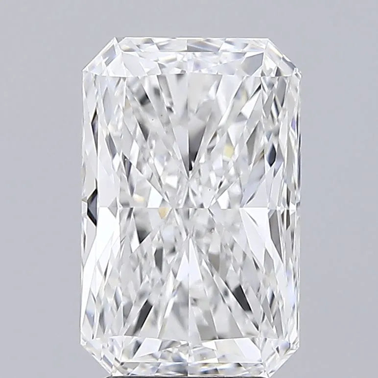 4.00ct Radiant Lab Grown Diamond (Colour E, Clarity VVS2, IGI Certified)