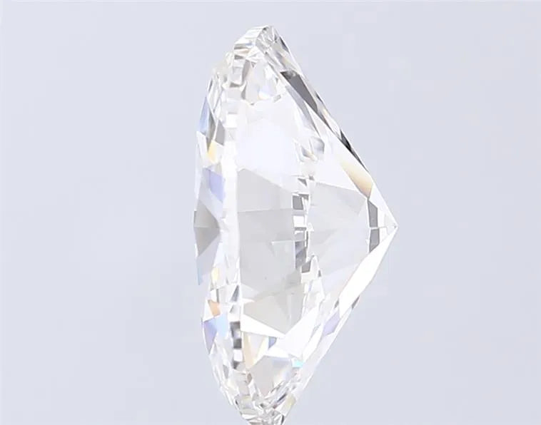 4.01ct Oval Lab Grown Diamond (Colour D, Clarity VVS2, IGI Certified)