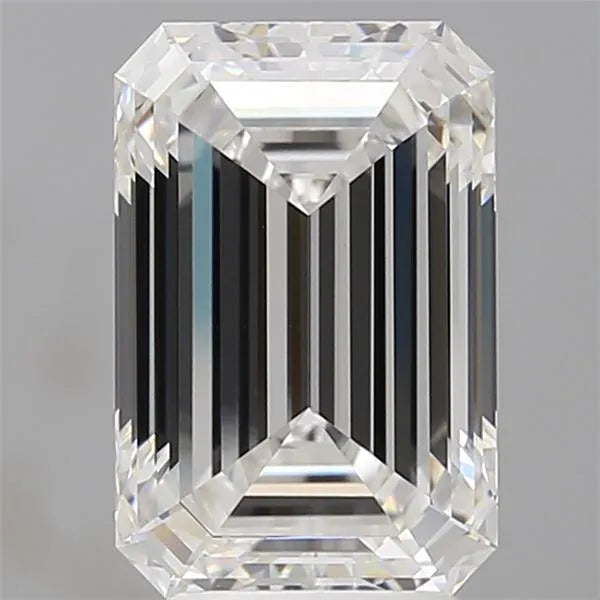 4.04ct Emerald Lab Grown Diamond (Colour E, Clarity VVS2, IGI Certified)