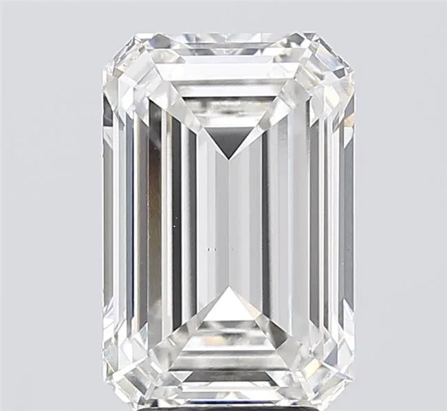 4.04ct Emerald Lab Grown Diamond (Colour G, Clarity VS1, IGI Certified)