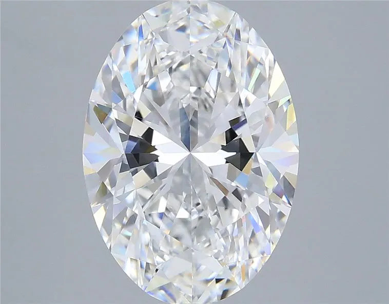 4.04ct Oval Lab Grown Diamond (Colour E, Clarity VVS2, IGI Certified)