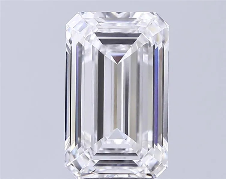 4.05ct Emerald Lab Grown Diamond (Colour E, Clarity VVS2, IGI Certified)