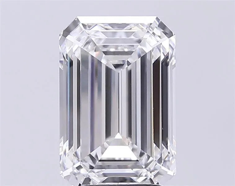 4.21ct Emerald Lab Grown Diamond (Colour E, Clarity VVS1, IGI Certified)