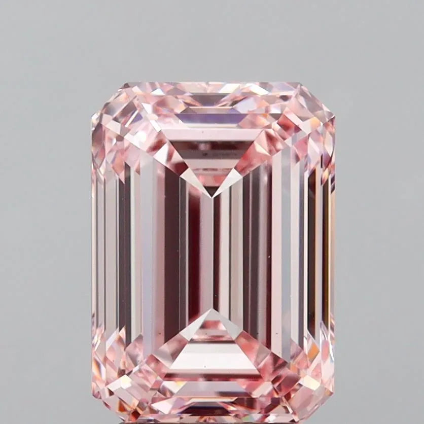 4.24ct Emerald Lab Grown Diamond (Colour Fancy Intense Pink, Clarity VS1, IGI Certified)