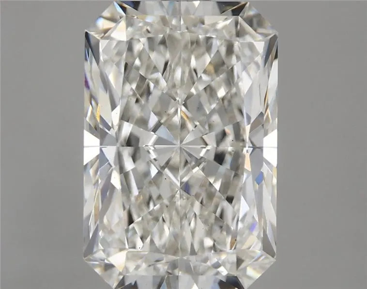 4.37ct Radiant Lab Grown Diamond (Colour G, Clarity VS1, IGI Certified)