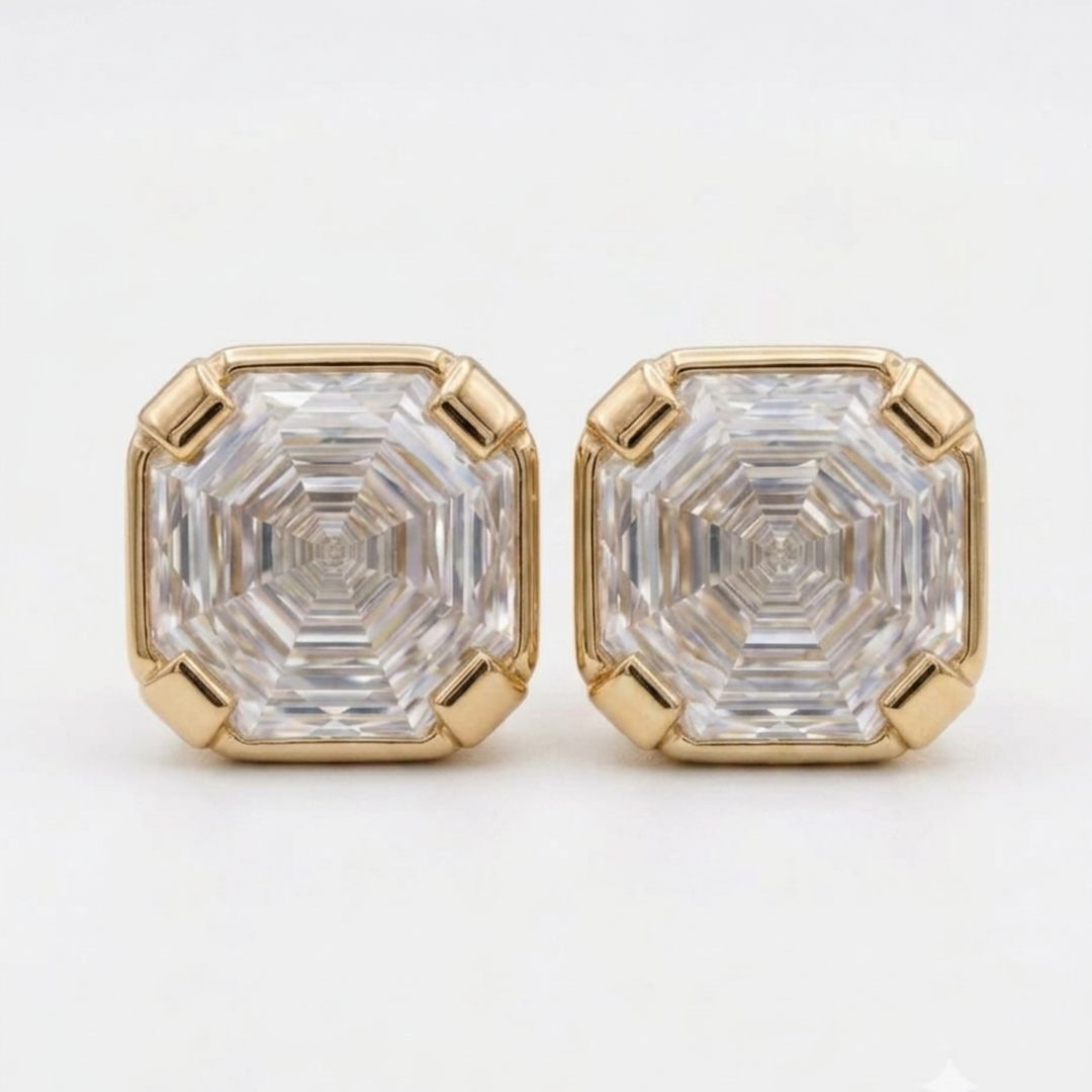 Peony Cut Tab Prongs Stud Earrings