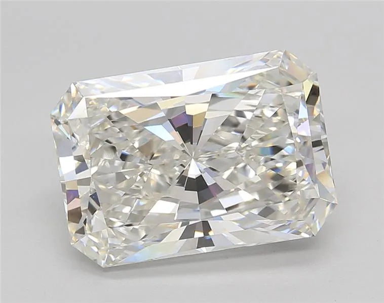 5.00ct Radiant Lab Grown Diamond (Colour F, Clarity VVS1, IGI Certified)