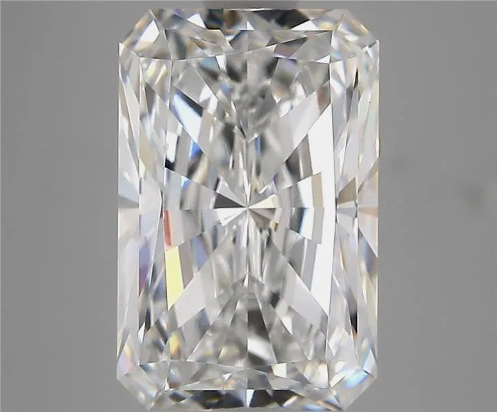 5.05ct Radiant Lab Grown Diamond (Colour D, Clarity VVS1, IGI Certified)