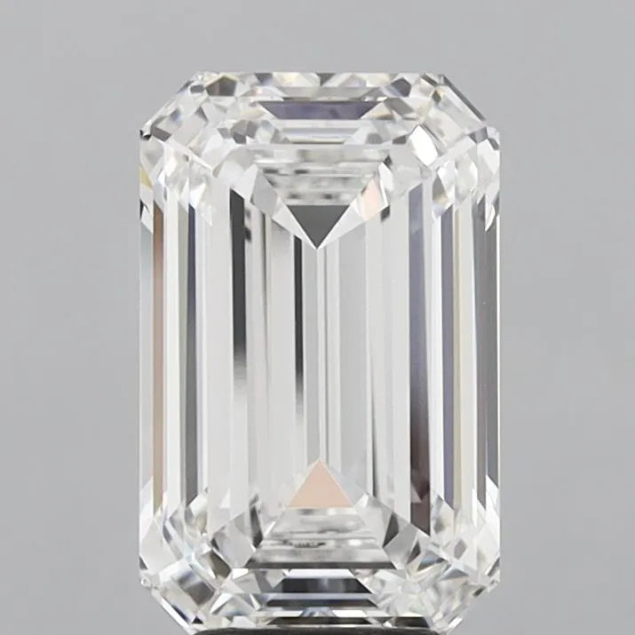 5.06ct Emerald Lab Grown Diamond (Colour E, Clarity VVS1, IGI Certified)