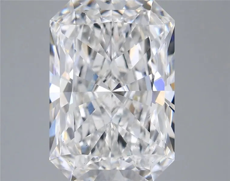 5.08ct Radiant Lab Grown Diamond (Colour E, Clarity VS1, IGI Certified)