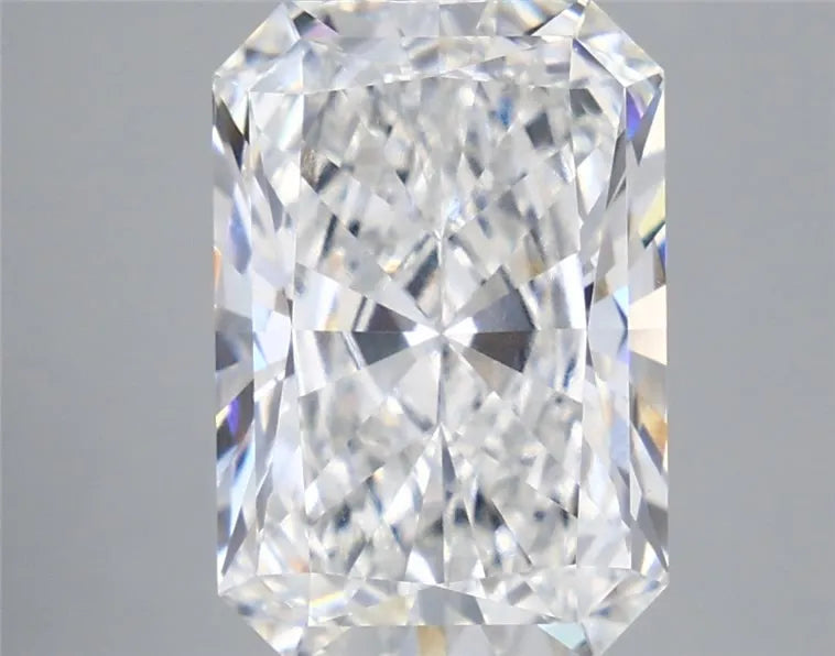 5.08ct Radiant Lab Grown Diamond (Colour E, Clarity VS1, IGI Certified)