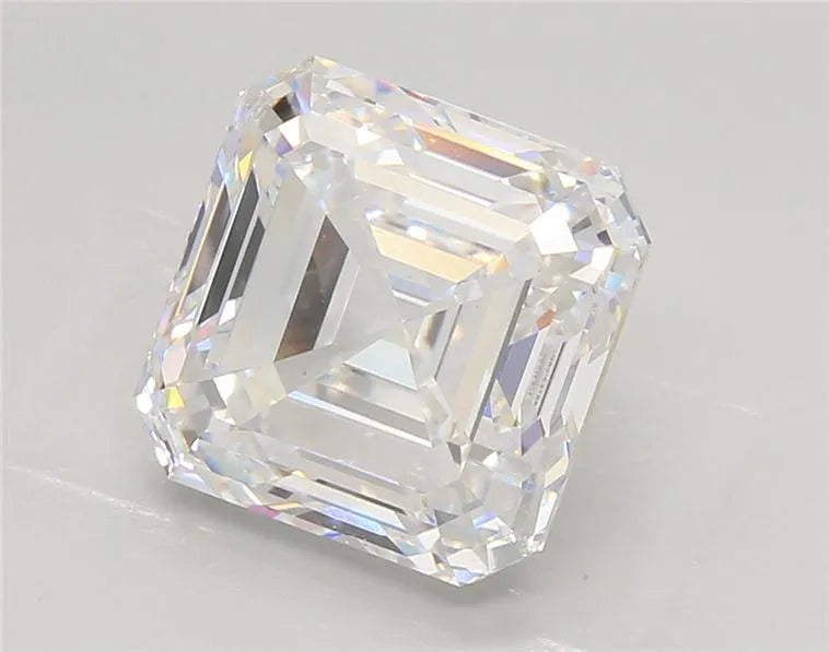 5.58ct Square emerald Lab Grown Diamond (Colour D, Clarity VS1, IGI Certified)