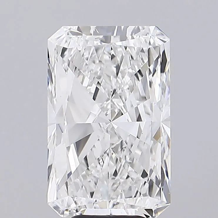 7.02ct Radiant Lab Grown Diamond (Colour E, Clarity VVS2, IGI Certified)
