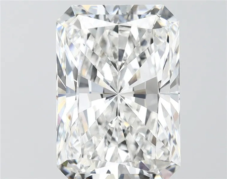 7.06ct Radiant Lab Grown Diamond (Colour E, Clarity VVS2, IGI Certified)