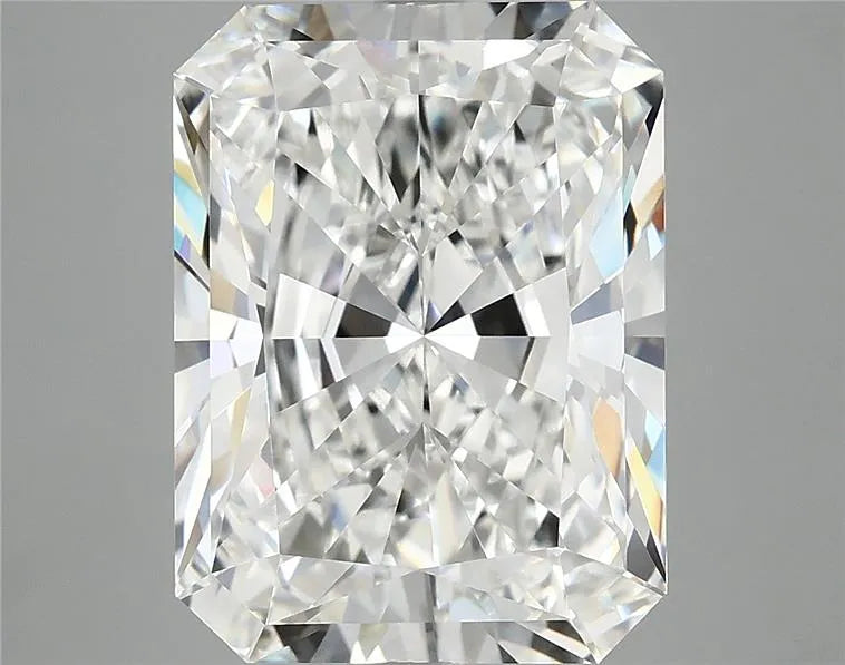 7.35ct Radiant Lab Grown Diamond (Colour E, Clarity VVS2, IGI Certified)