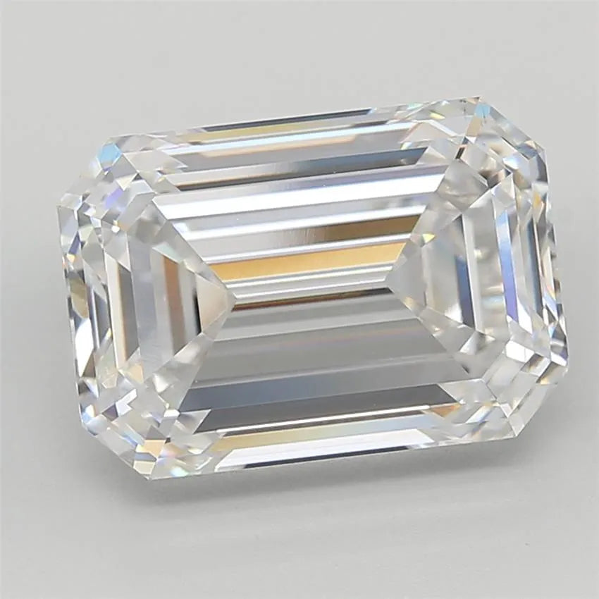 8.04ct Emerald Lab Grown Diamond (Colour E, Clarity VS1, IGI Certified)
