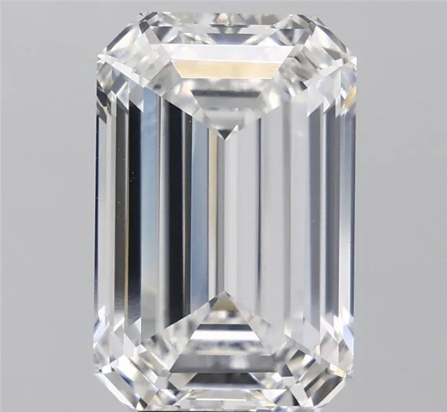 8.31ct Emerald Lab Grown Diamond (Colour F, Clarity VVS2, Cut VG, IGI Certified)