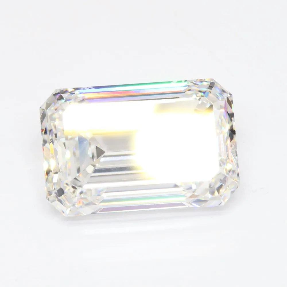 8.51ct Emerald Lab Grown Diamond (Colour E, Clarity VVS2, IGI Certified)