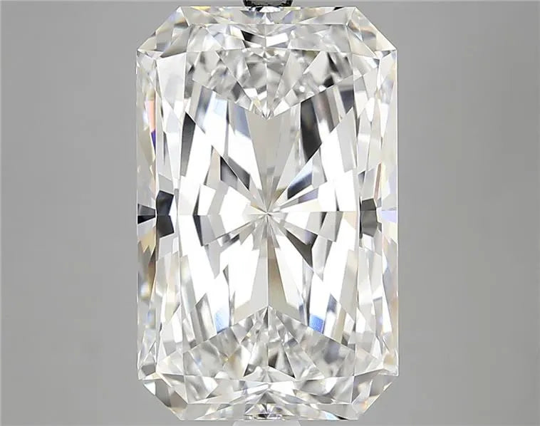 8.59ct Radiant Lab Grown Diamond (Colour E, Clarity VVS2, IGI Certified)