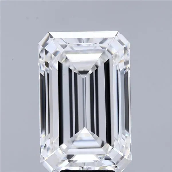 9.05ct Emerald Lab Grown Diamond (Colour E, Clarity VVS2, IGI Certified)