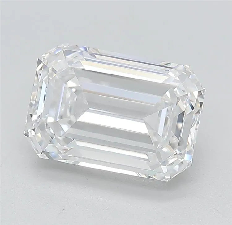 9.09ct Emerald Lab Grown Diamond (Colour G, Clarity VS1, Cut VG, IGI Certified)