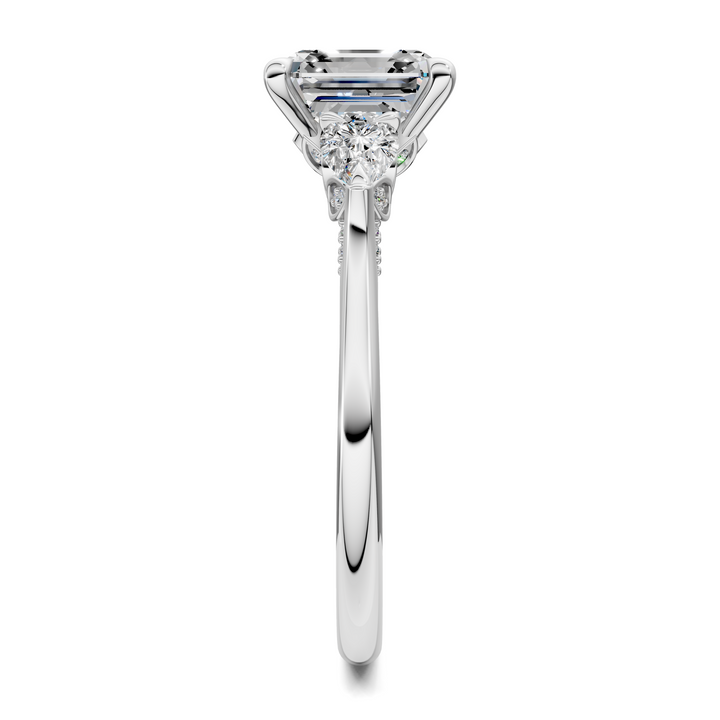 Lesley Nature Three Stone Ring