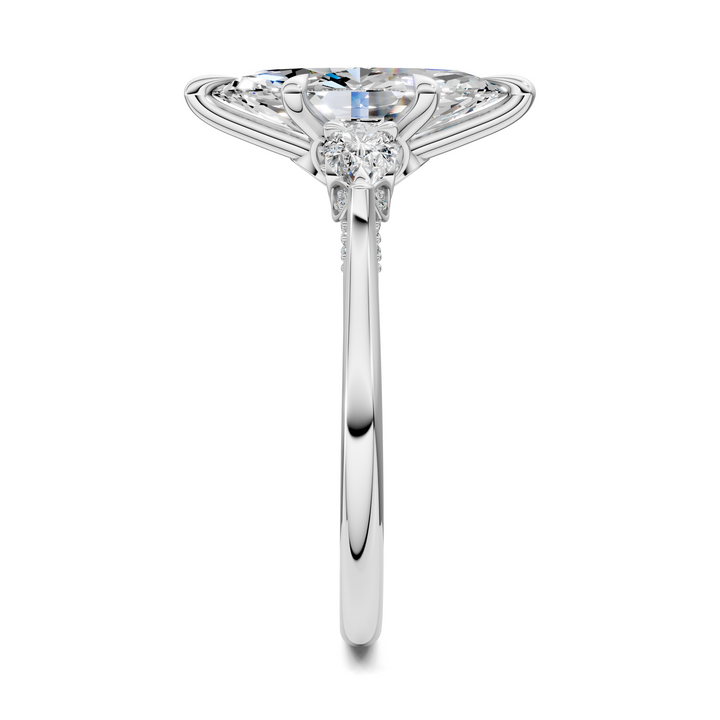 Lesley Nature Three Stone Ring