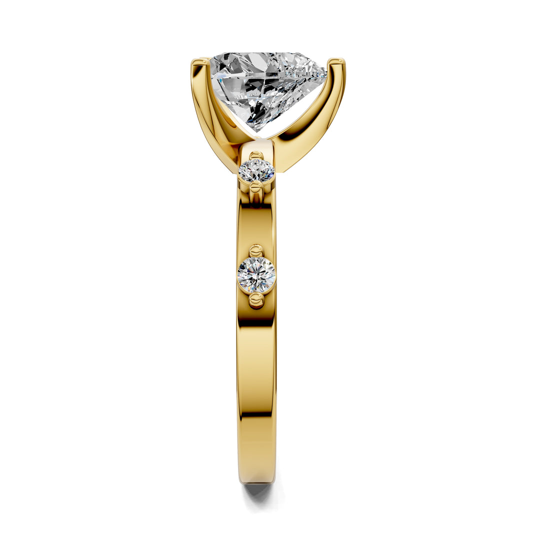 Elizabeth Heart Accents Ring