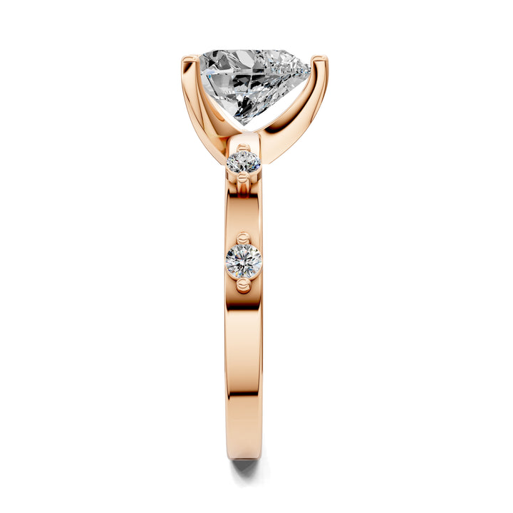 Elizabeth Heart Accents Ring