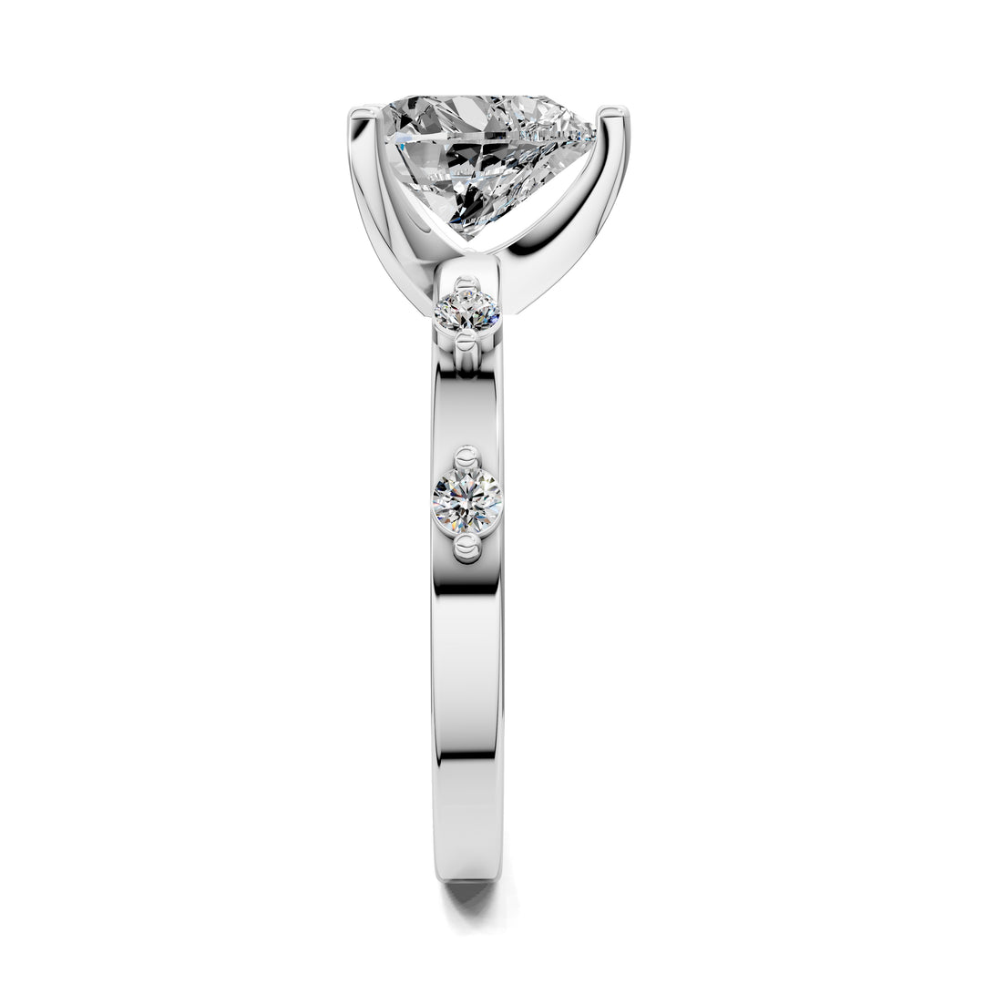 Elizabeth Heart Accents Ring