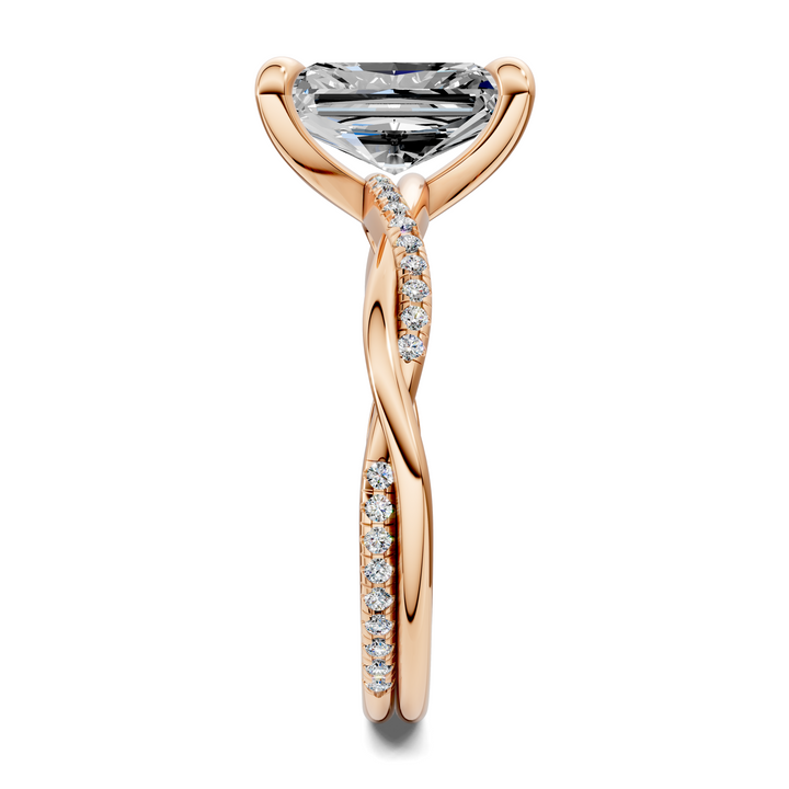 Yvette Scalloped twisted Pavé Ring