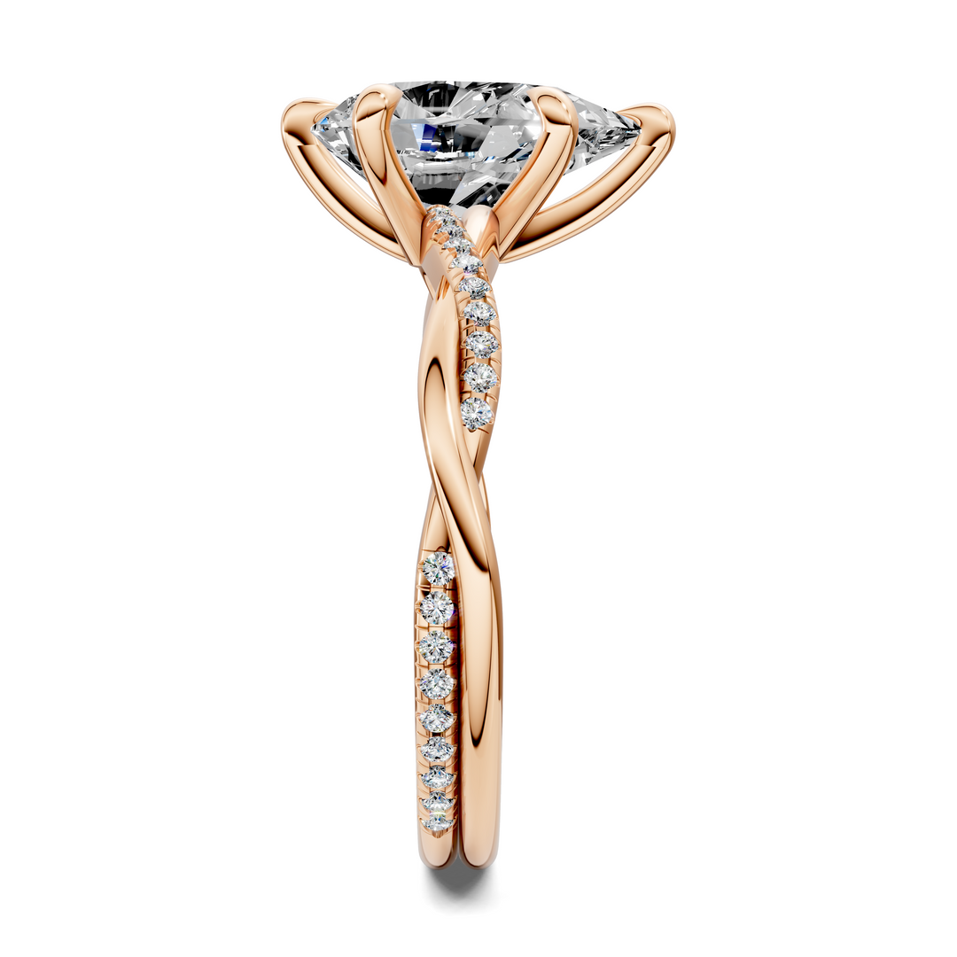 Yvette Scalloped twisted Pavé Ring