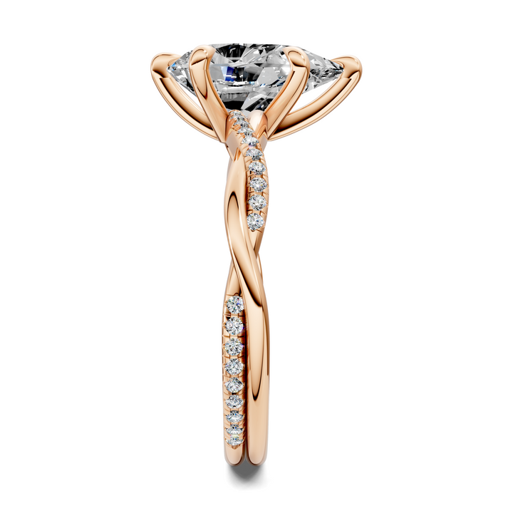 Yvette Scalloped twisted Pavé Ring
