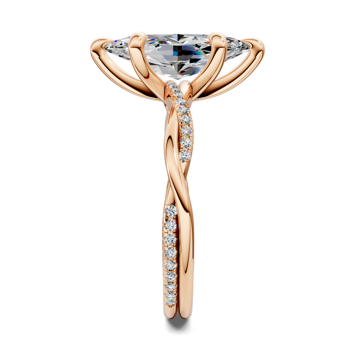 Yvette Scalloped twisted Pavé Ring